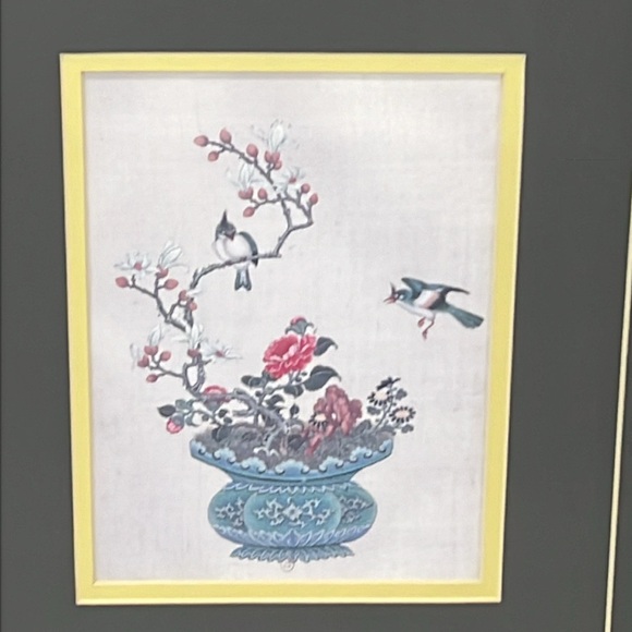 “Golden Bloom” Framed Bird Painting - Framed Hand Painted on Silk - Picture 2 of 9